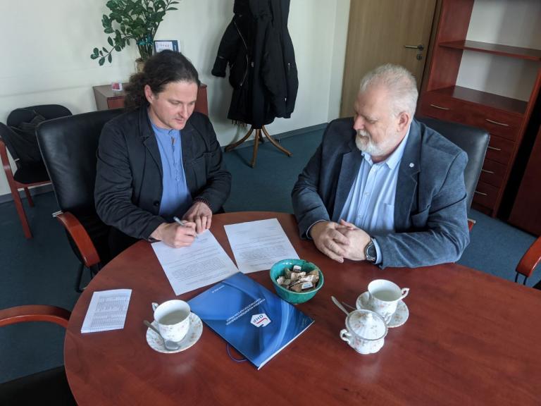 Nawiązanie współpracy między Pomorską Wojewódzką Komendą OHP a Uniwersytetem Gdańskim