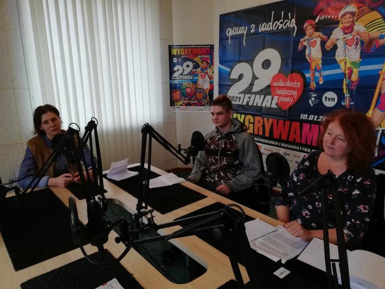 Hufiec Pracy  5-23 na fali 88.6 fm, czyli zakochani w pomaganiu