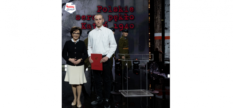 Kamil Symula z Hufca Pracy w Kraśniku laureatem konkursu „Polskie serce pękło. Katyń 1940”