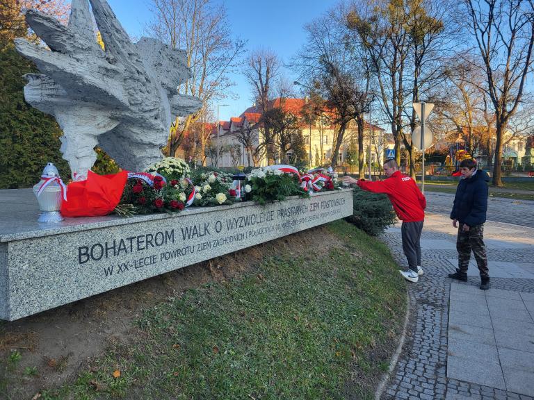 Miesiąc pamięci o zmarłych