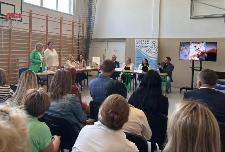 Konferencja w SOSW w Gromadzicach