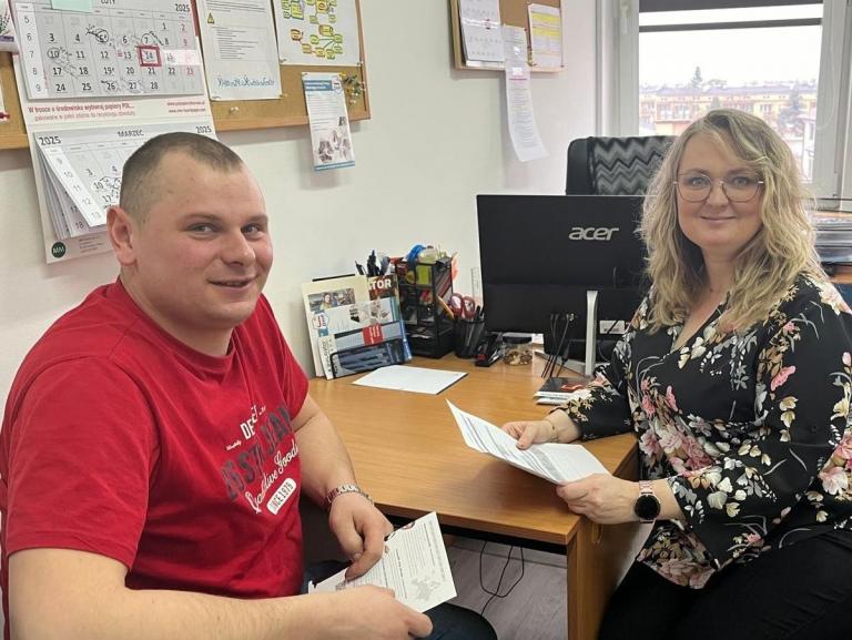 Spotkania absolwentów 9-10 Hufca Pracy z kadrą rozwoju zawodowego krośnieńskiego CEiPM: Wspólna droga do sukcesu.