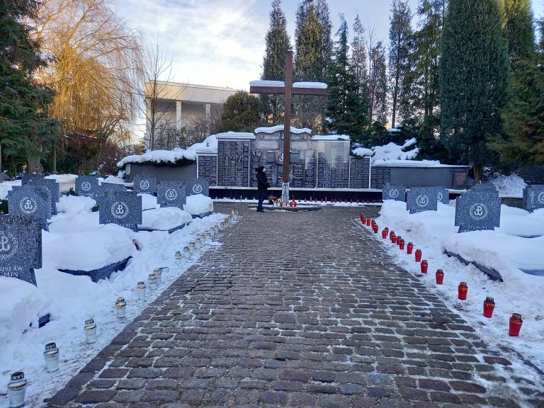 W hołdzie bohaterom Armii Krajowej