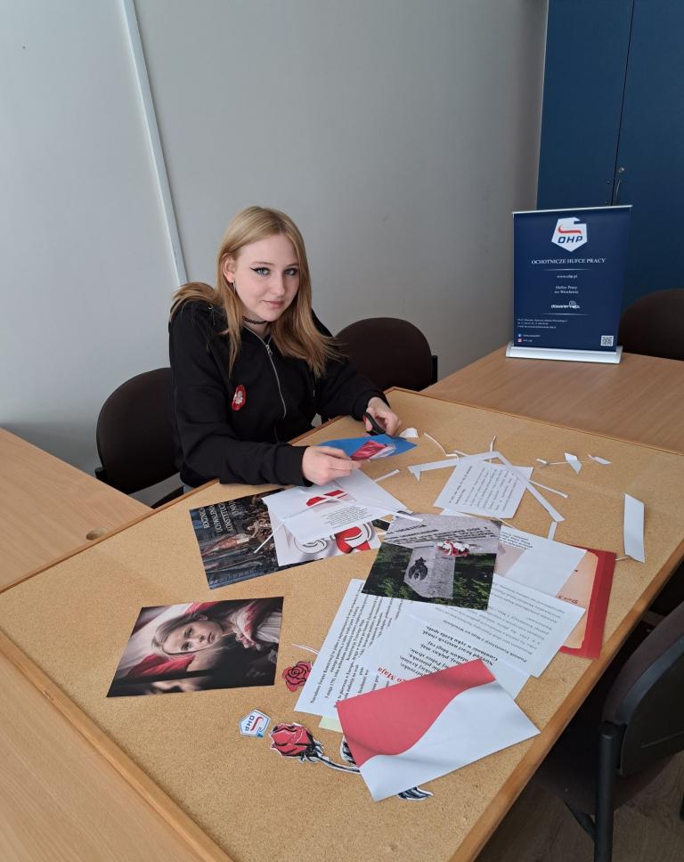 Patriotyczne okolicznościowe zajęcia w Hufcu Pracy Wrocław