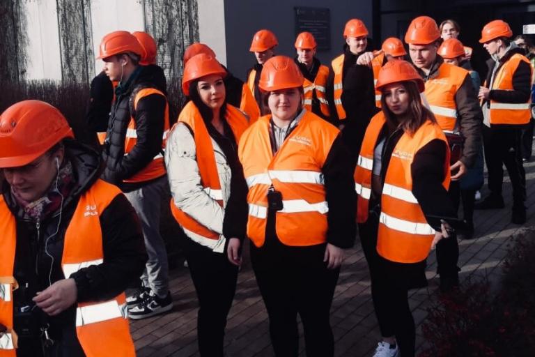 Łomża: Uczestnicy projektu „WYstartyjMY RAZEM” na warsztatach samorozwoju i motywacji