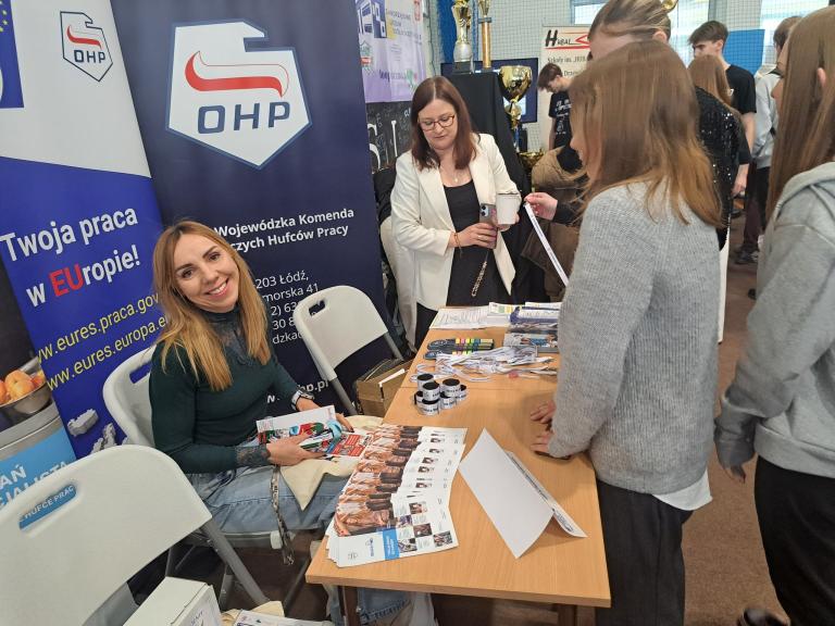 CEiPM Piotrków Trybunalski: X Opoczyńskie Targi Pracy i Edukacji