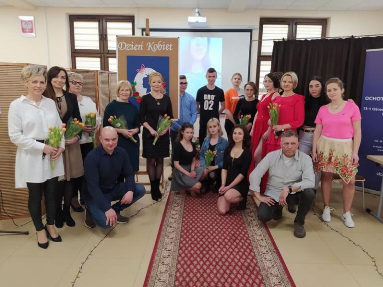 DZIEŃ KOBIET W STARACHOWICACH