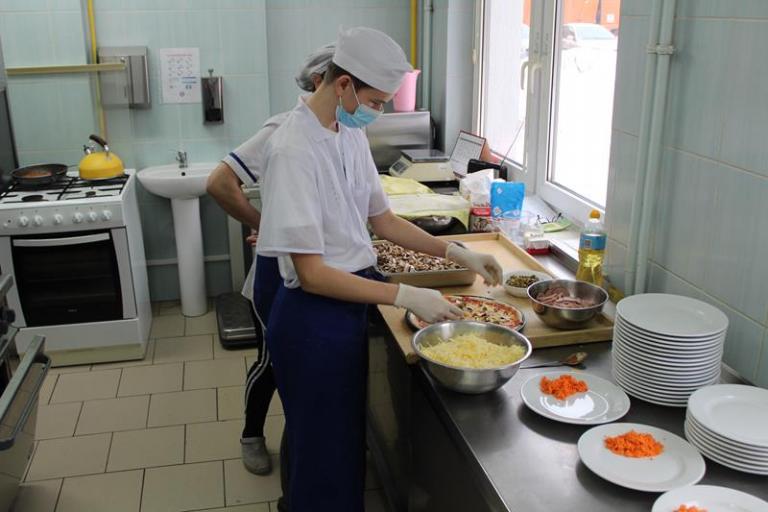 ŚWIATOWY DZIEŃ PIZZY W JĘDRZEJOWIE