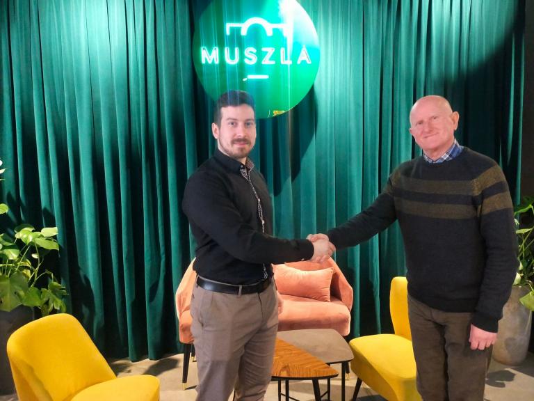 W poszukiwaniu praktyk
