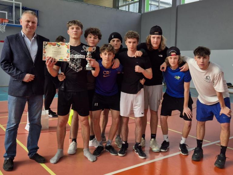 Turniej Piłki Nożnej o Puchar Komendanta 9-8 Hufca Pracy w Sanoku