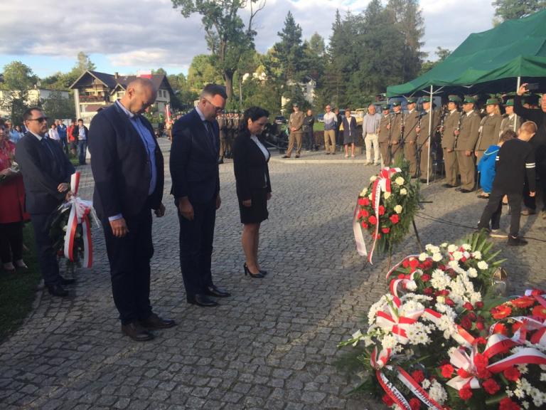 Hołd dla bohaterów obrony Węgierskiej Górki
