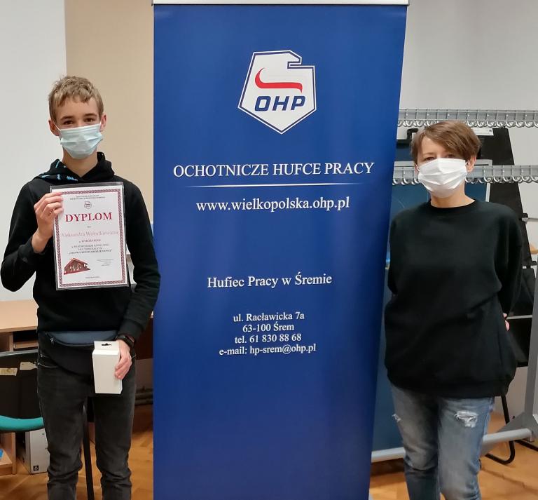 Wręczenie nagród dla uczestników śremskiego Hufca Pracy