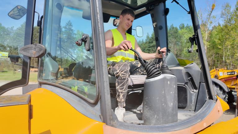 WSPÓŁPRACA ŚWIĘTOKRZYSKIEJ WOJEWÓDZKIEJ KOMENDY OHP Z WOJEWÓDZKIM URZĘDEM PRACY
