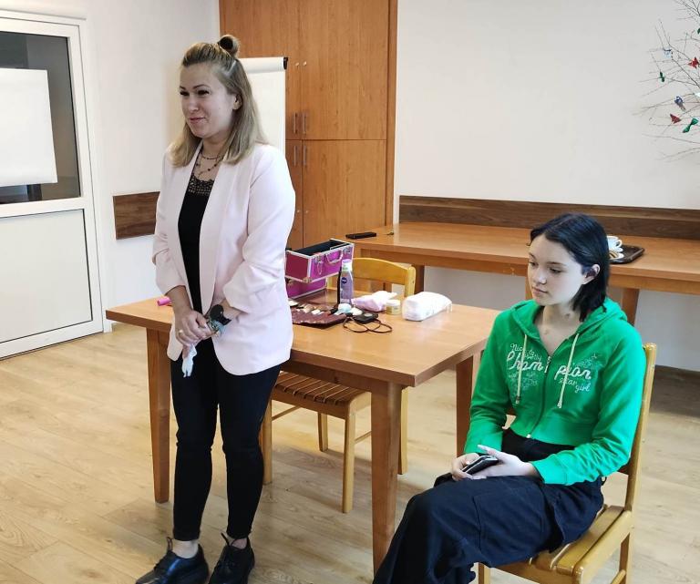 Lekcja wizerunku w ramach realizowanego programu autorskiego - „Jak być sobą w dzisiejszym świecie?”