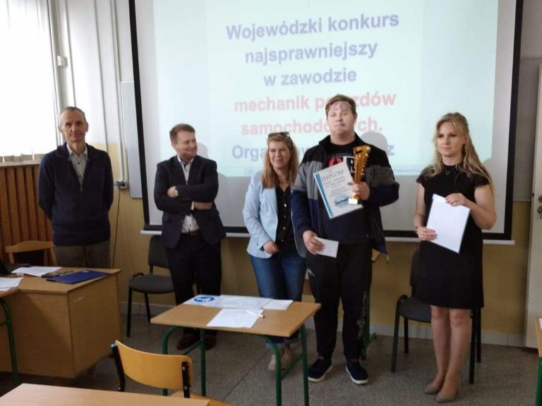 Wasilków: Wywiad z Pawłem Sadkowskim - młodym mechanikiem laureatem konkursu – Sprawny w zawodzie