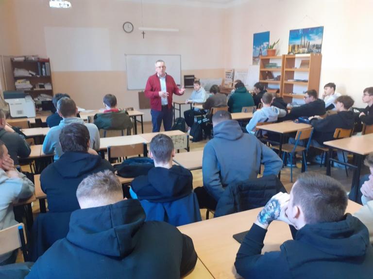 Spotkanie uczestników ze specjalistą do spraw rozwoju zawodowego