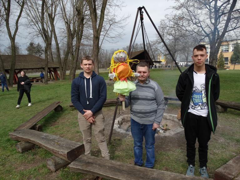 Integracyjny Dzień Wiosny w OSiW Wiechlice