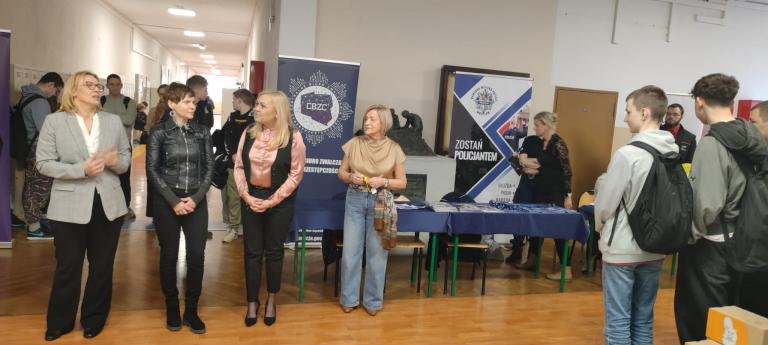 Udział HP Wrocław w Targach Pracy „Kariera i Edukacja – klucz do sukcesu”