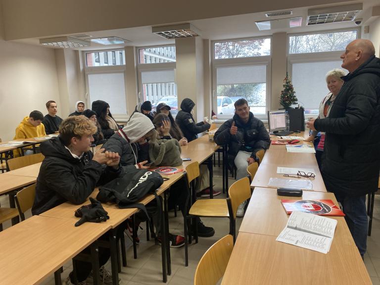 Podsumowanie projektu „Algorytm sukcesu” w 11-12 Hufcu Pracy w Gdyni 