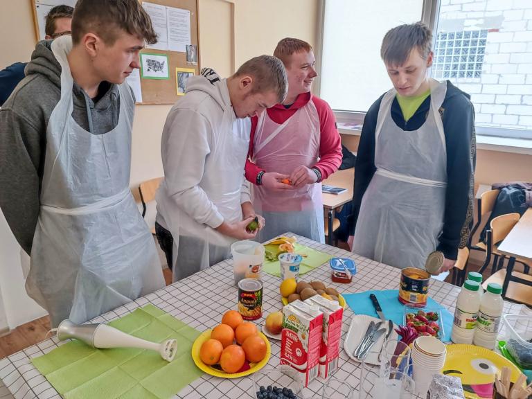 Tomaszów Lub.: „Hufcowe Rewolucje” – zajęcia w ramach akcji „Czwartek słodki nie tylko tłusty”