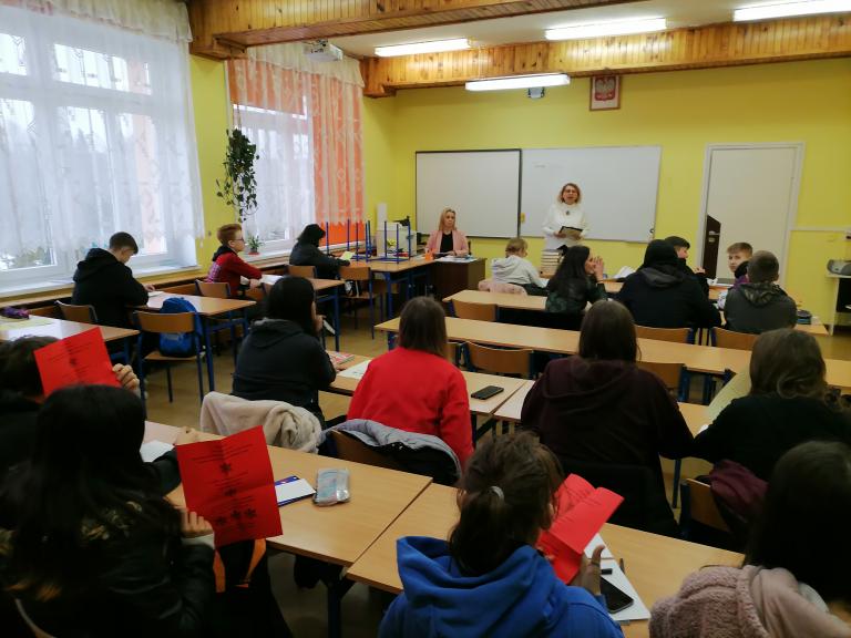 11-19 Hufiec Pracy w Słupsku przypomina o zasadach bezpieczeństwa podczas ferii zimowych