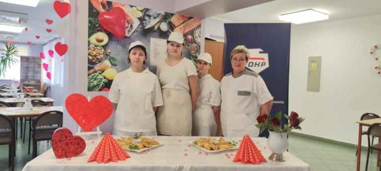Pierogi ala Kebab – Kulinarne Połączenie Tradycji i Smaku Orientu w Człuchowie
