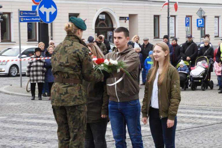 Suwałki: Obchody 101 rocznicy odzyskania niepodlagłości Polski