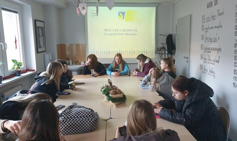 Praca dla młodych - kampania EURES