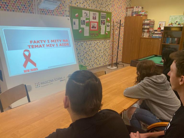 Wiem więcej o HIV i AIDS