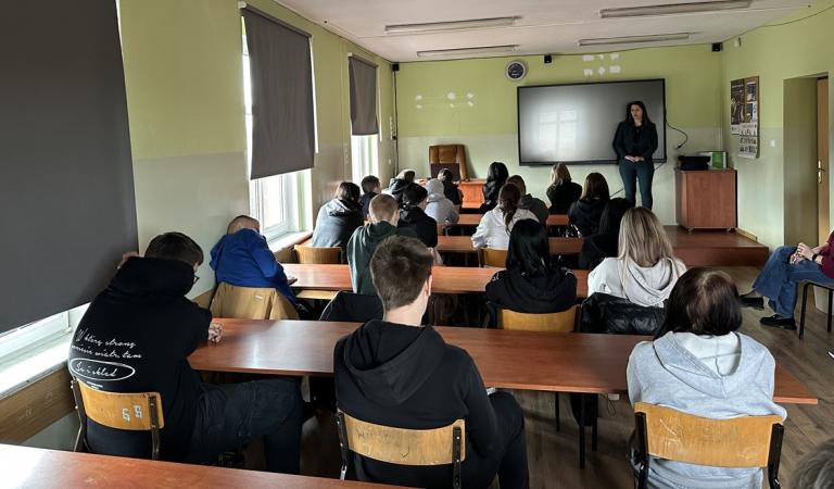 Zajęcia z prawnikiem dla uczestników HP w Świdnicy