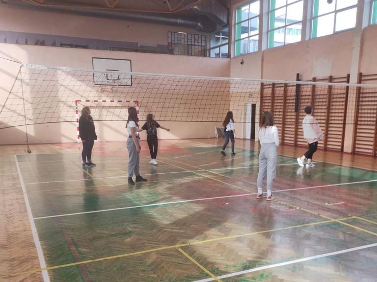 Sportowe zajęcia integracyjne w sanockim Hufcu