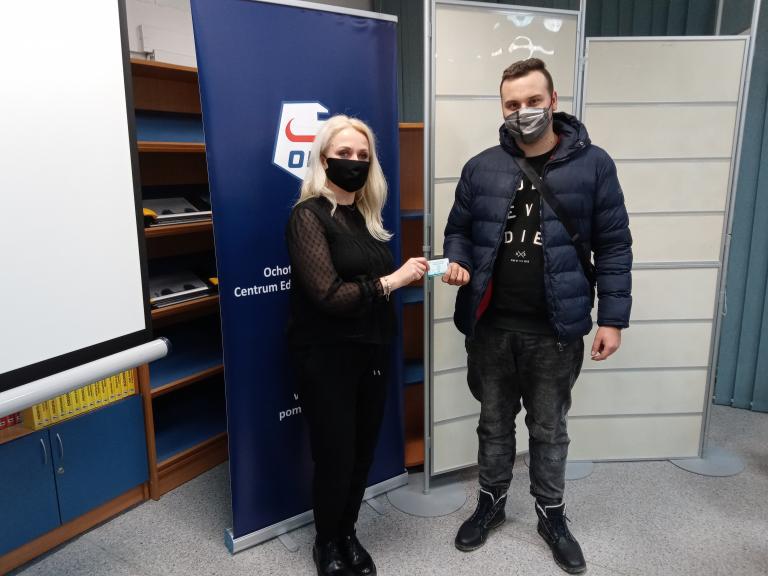 Uprawnienia na wózki jezdniowe szansą na sukces zawodowy