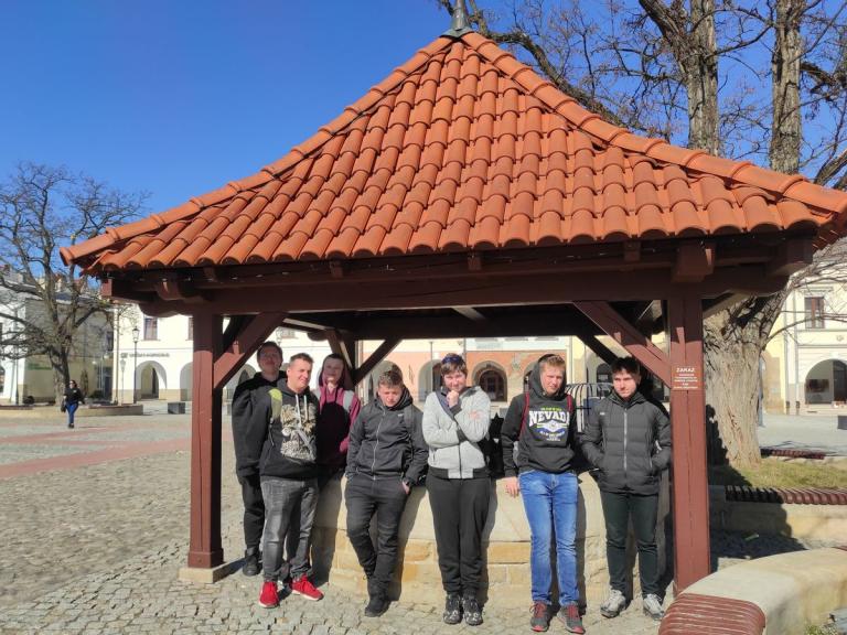 Pierwszy dzień wiosny w 9-10 Hufcu Pracy