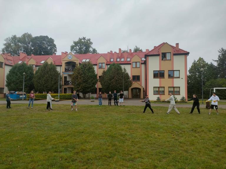 Zawody w przeciąganiu liny w OSiW Człuchów