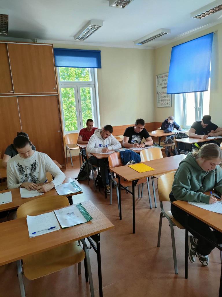Kurs p.n. „Magazynier z obsługą wózków jezdniowych”