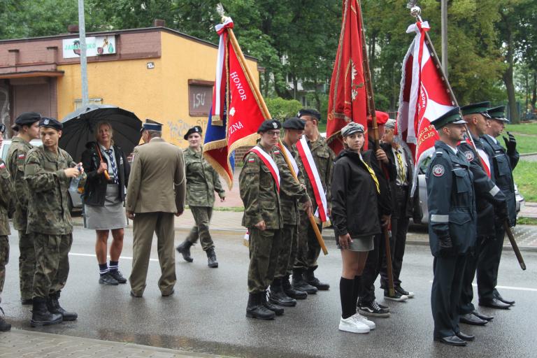 Powstanie Warszawskie - męstwo i poświęcenie