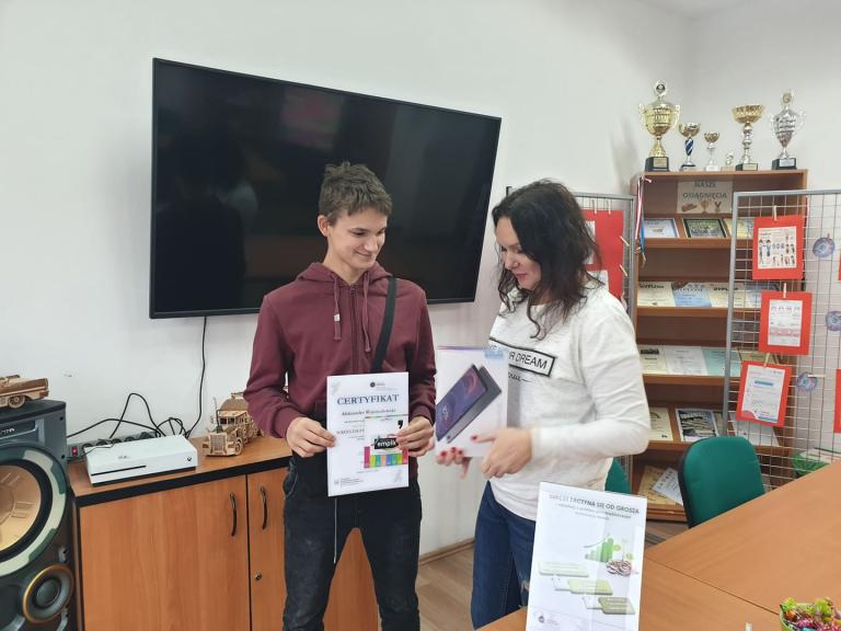Zakończenie projektu „Sukces zaczyna się od grosza” w 11-5 Hufcu Pracy w Lęborku