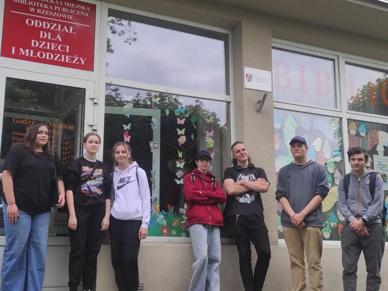 Integracja poprzez czytanie
