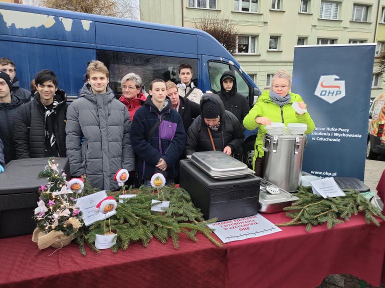 Stoisko OSiW OHP w Człuchowie na Wigilii Miejskiej