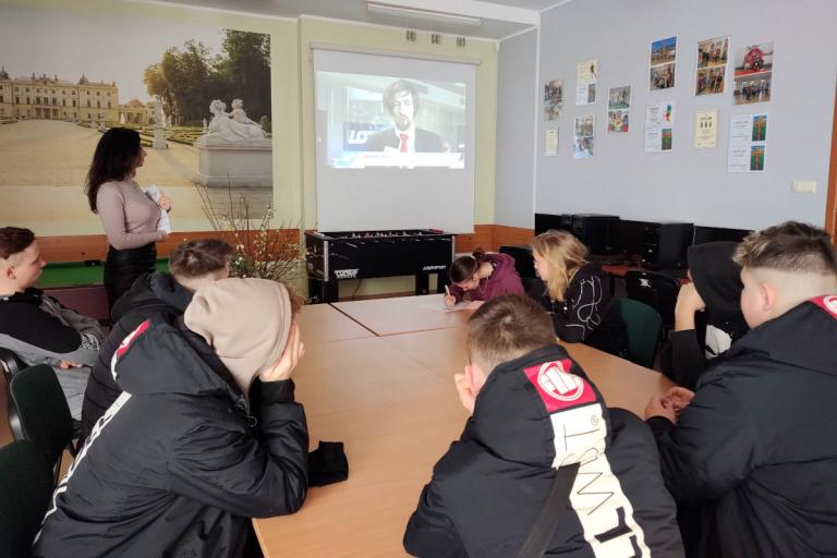 Białystok: 4. Lotniskowe Targi Zawodoznawcze