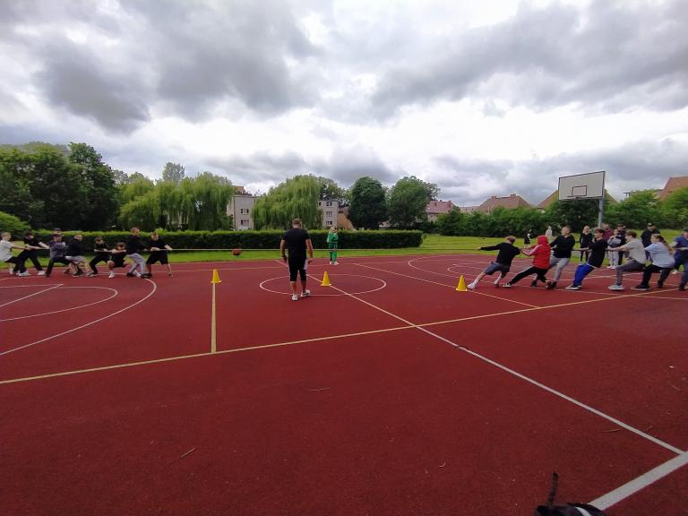 „Dzień Dziecka na sportowo” w żarskim Hufcu Pracy