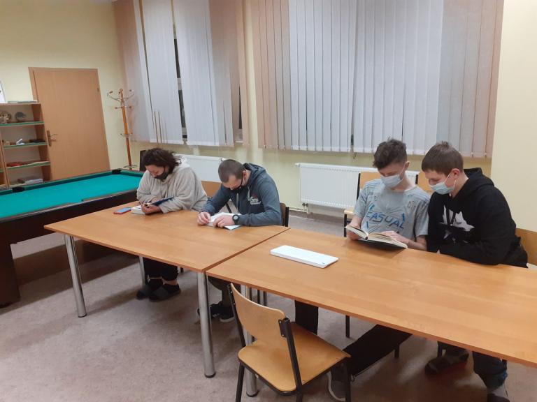 „Z plecakiem na szlak” - program autorski w Ośrodku Szkolenia i Wychowania w Iwoniczu