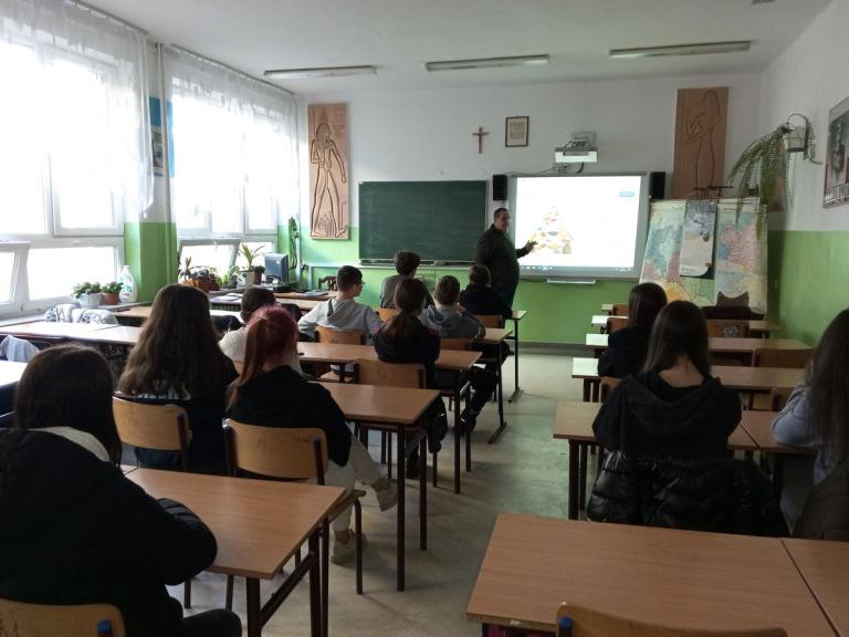 Inicjatywa „Czwartek słodki nie tylko tłusty” w przemyskim Hufcu Pracy