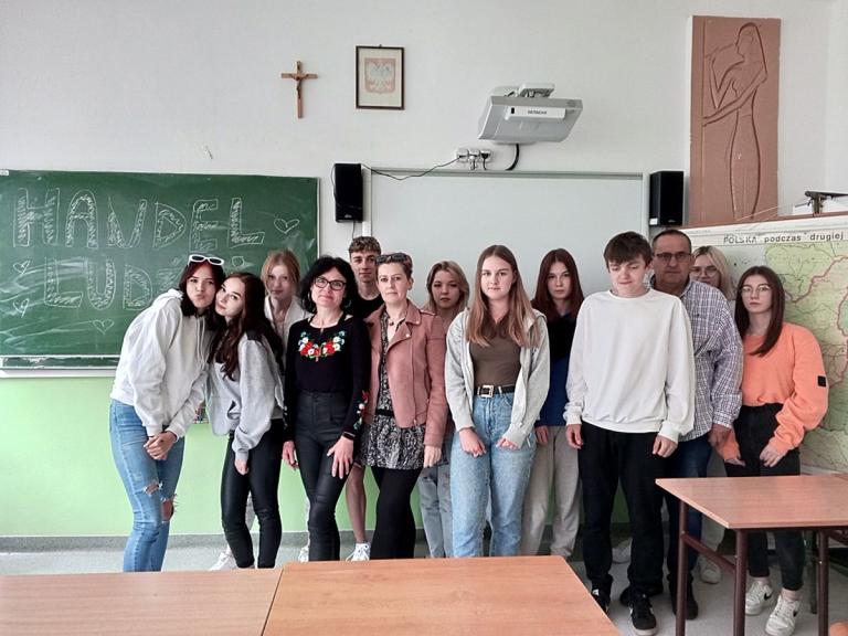 Z młodzieżą przemyskiego Hufca o handlu ludźmi i nie tylko