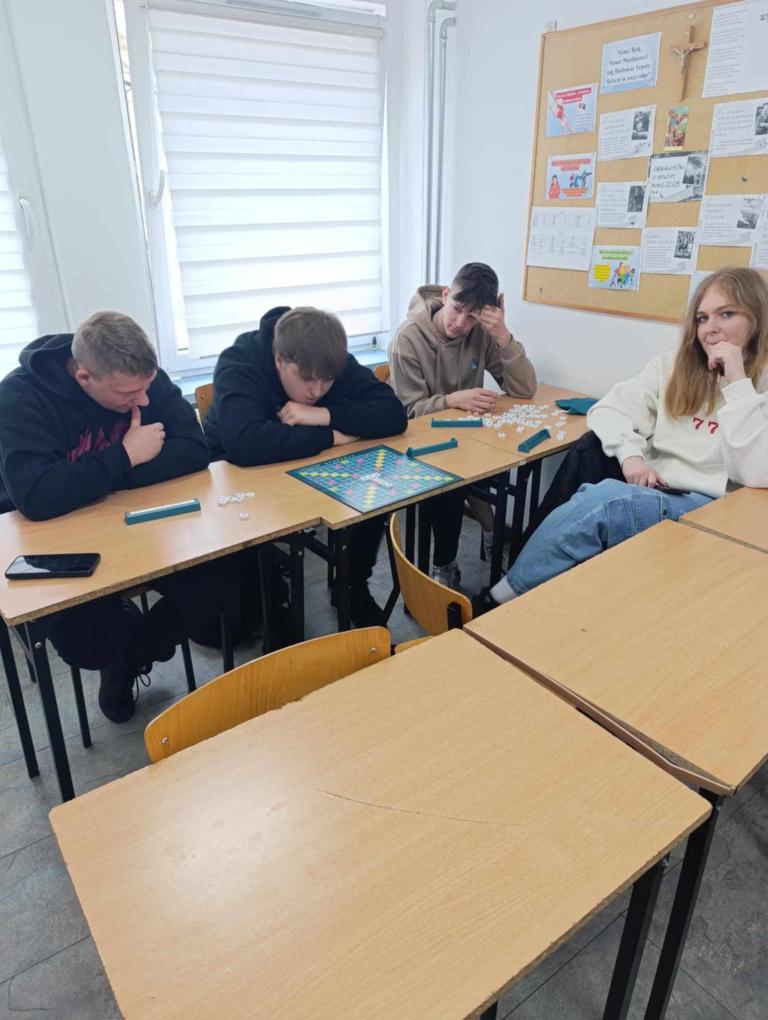 „Słowne wyzwania” – zajęcia w ramach Dnia Scrabble  