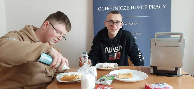 Międzynarodowy Dzień Gofra w Hufcu Pracy w Górze