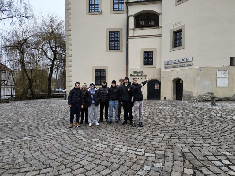 „Akcja Zima” w 11-23 Hufcu Pracy w Słupsku