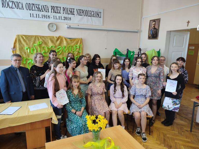 Wiosenne metamorfozy w 9-10 Hufcu Pracy w Krośnie