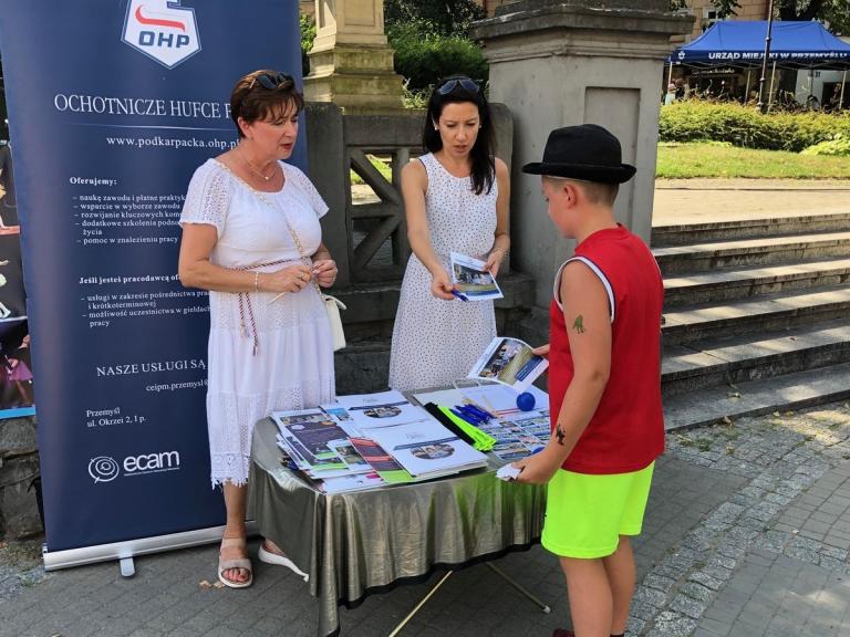 Wakacyjna promocja usług OHP w Przemyślu