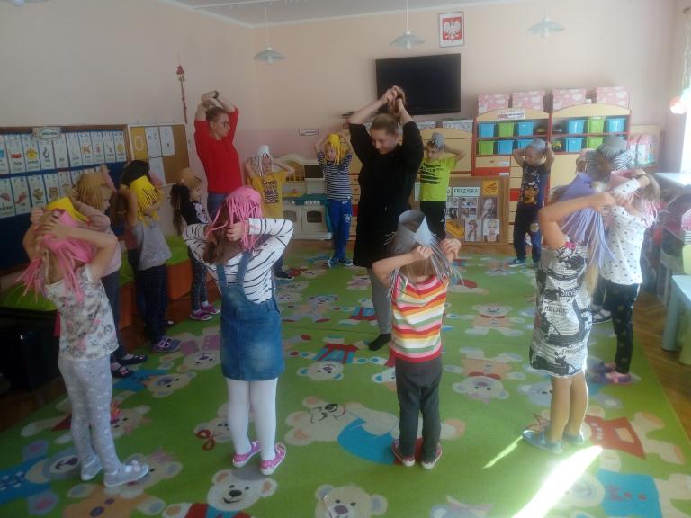 11-19 Hufiec Pracy w Słupsku prezentuje zawody przedszkolakom